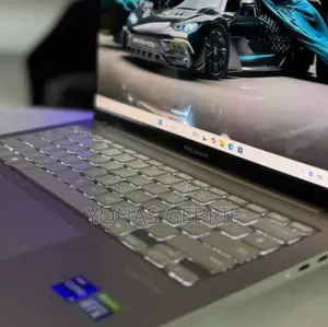 New Laptop Asus ZenBook UX303LA 32GB Intel Core I9 SSD 512GB