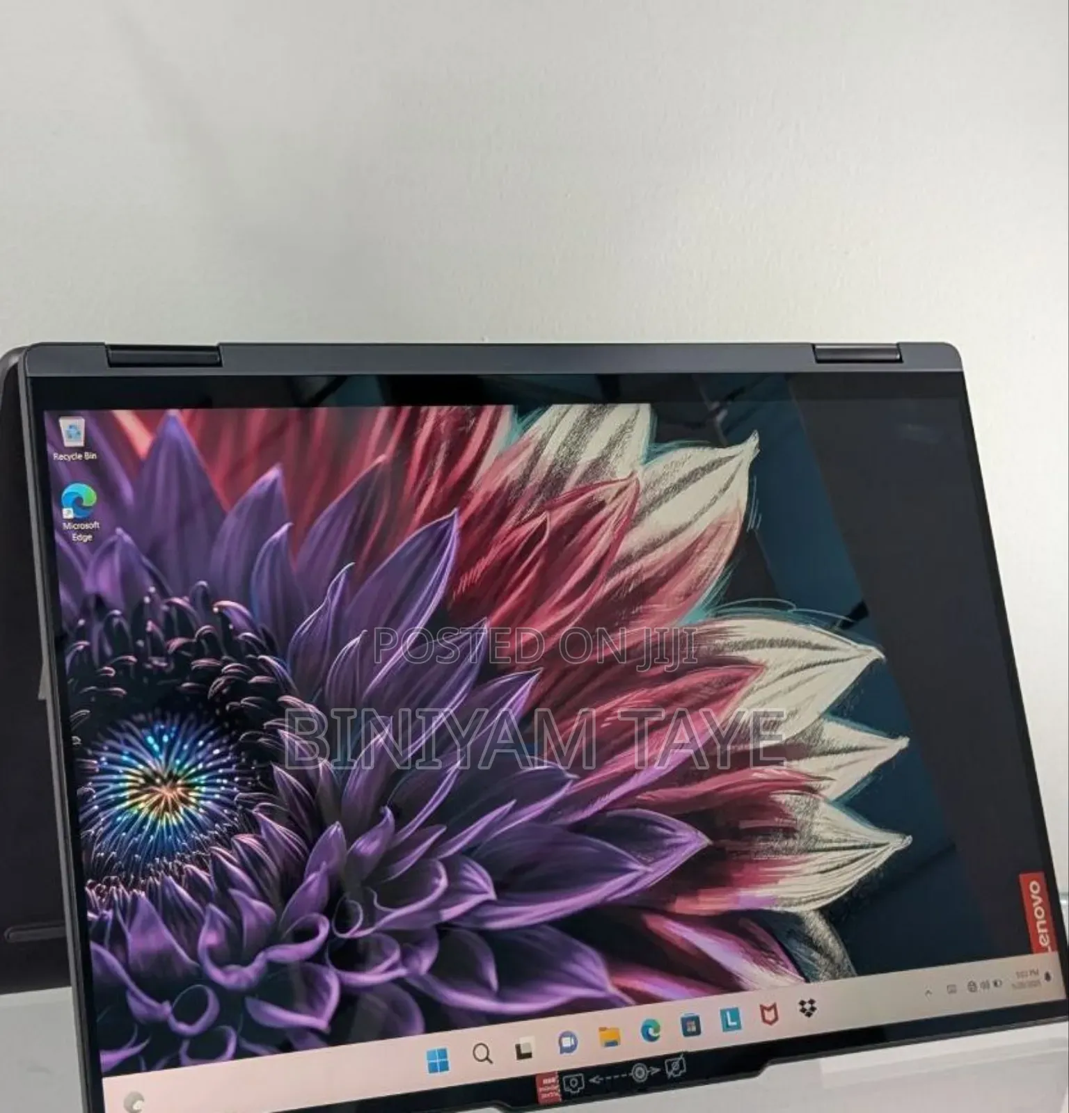 New Laptop Lenovo Yoga 7i 16GB Intel Core I5 SSD 512GB