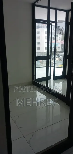 ያለቀ ካርታ ያለው የንግድ ሱቅ መገናኛ ሾላ ገበያ