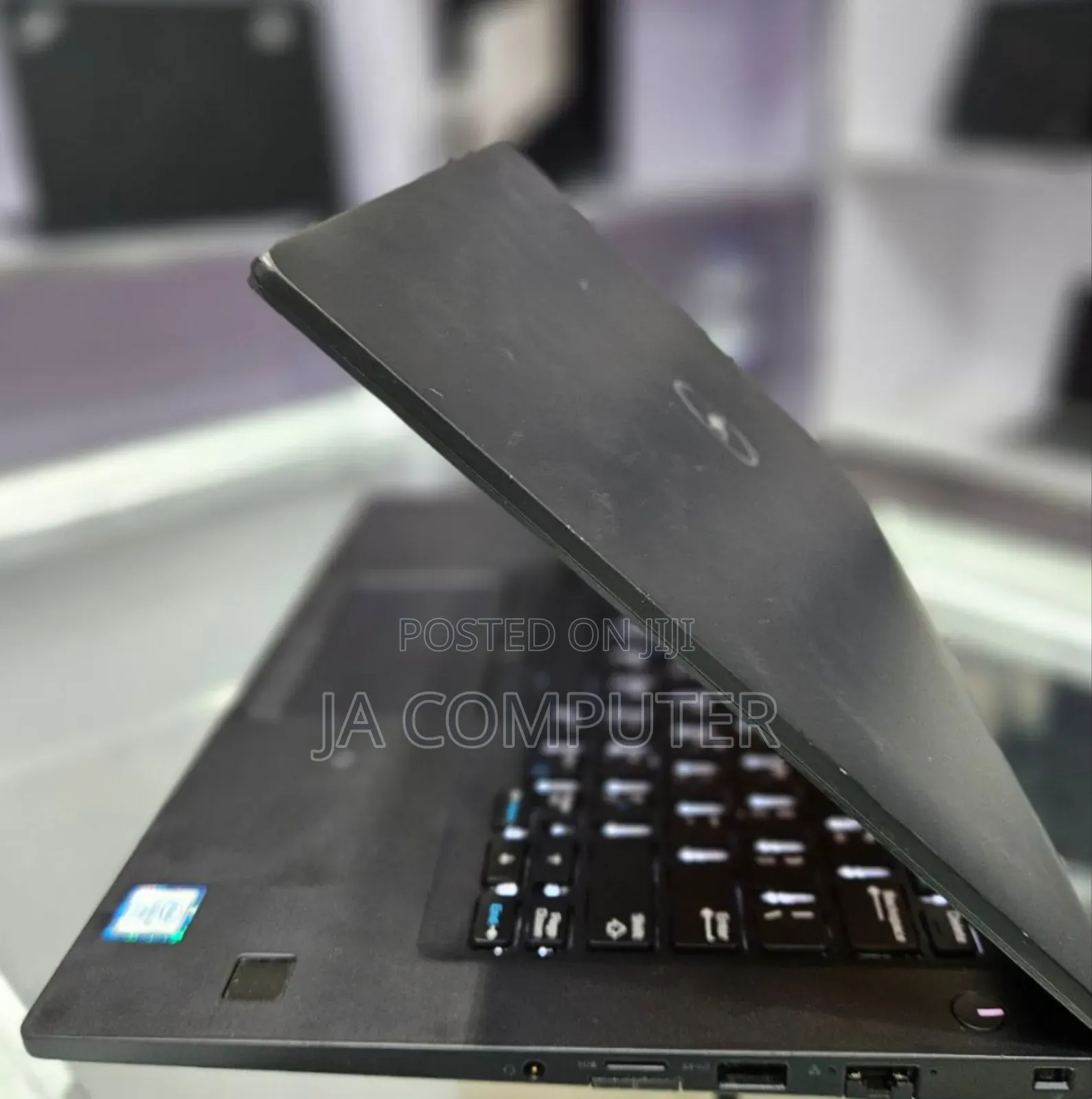 New Laptop Dell Latitude 7490 8GB Intel Core I7 SSD 512GB