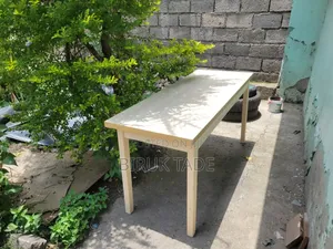 Office Table 150×60 Cm With an Australian Wood Leg
