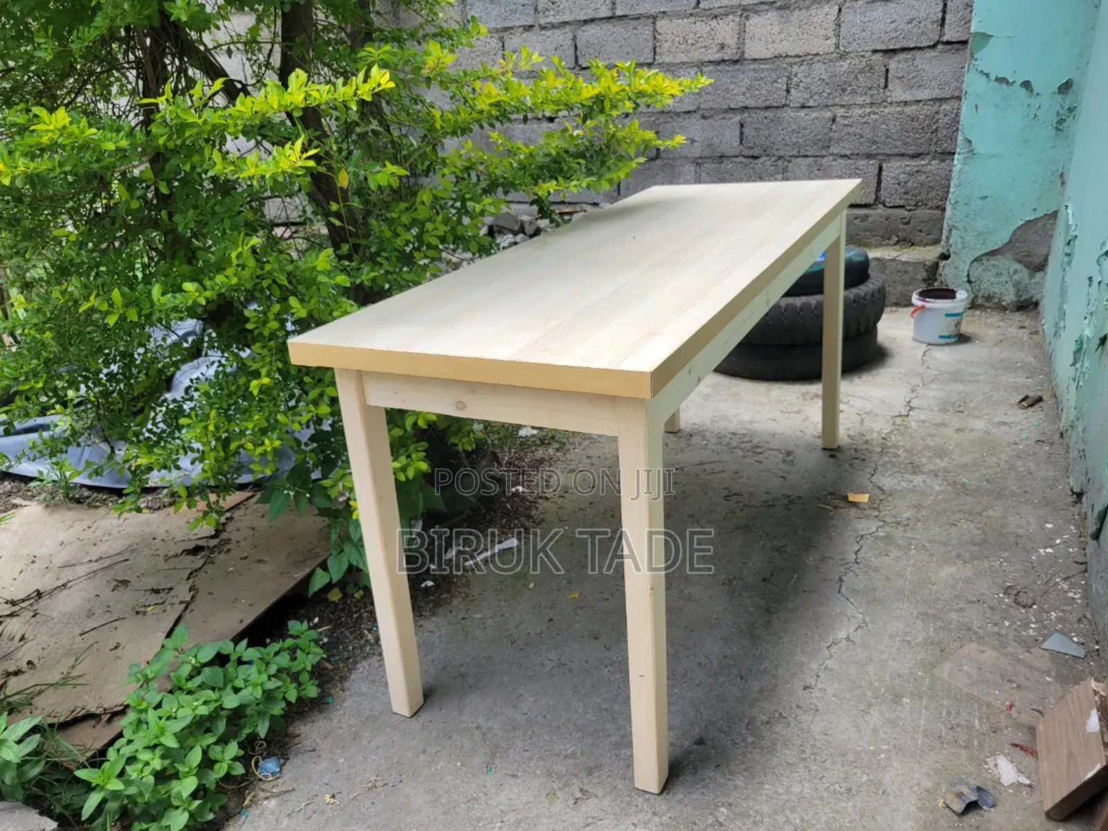Office Table 150×60 Cm With an Australian Wood Leg