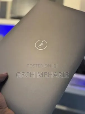 New Laptop Dell Precision 5540 16GB Intel Core I7 SSD 512GB