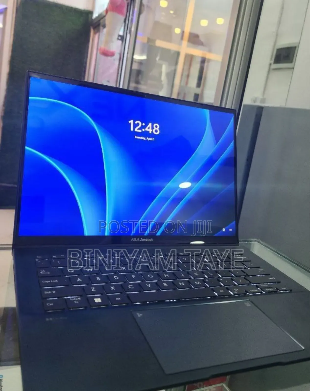 New Laptop Asus ZenBook UX303UB 16GB Intel Core I7 SSD 512GB