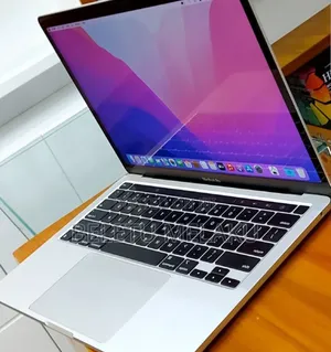New Laptop Apple MacBook Pro 2020 M1 8GB Apple M1 SSD 512GB