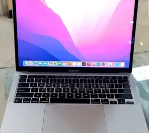 New Laptop Apple MacBook Pro 2020 M1 8GB Apple M1 SSD 512GB