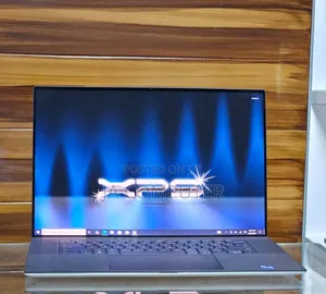 Photo - New Laptop Dell XPS 15 16GB Intel Core I7 SSD 1T