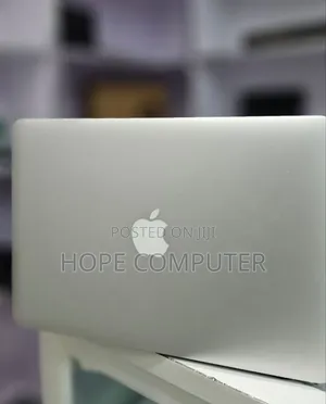 New Laptop Apple MacBook Air 2017 8GB Intel Core I5 SSD 128GB