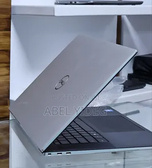 New Laptop Dell XPS 15 16GB Intel Core I7 SSD 1T