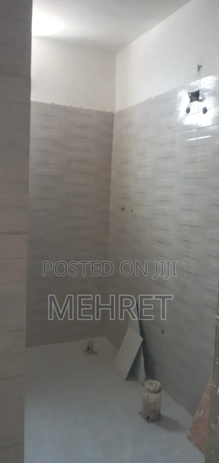 1bdrm Apartment in ዴማ ሆፕ, Bole for sale