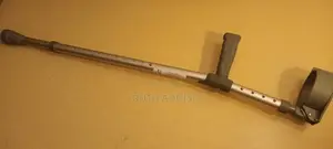 Crutches馬力crutches它就crutches因為crutches是說crutches想起crutches