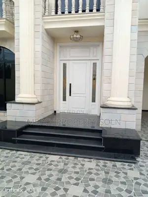 Furnished 7bdrm House in Bole for sale