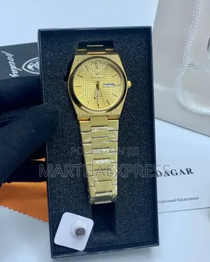 Photo - Poedagar Timeless Design Swiss Men’S Waterproof Watch