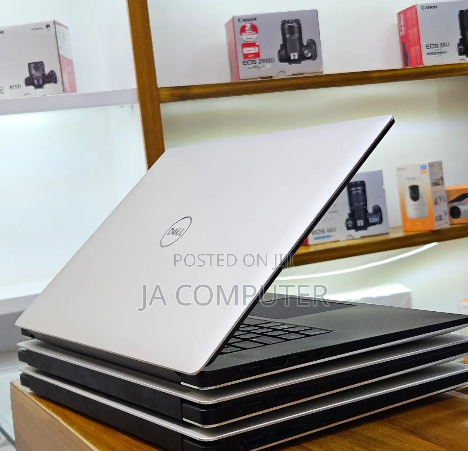 New Laptop Dell XPS 15 16GB Intel Core I7 SSD 512GB