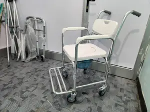 Commode Chair With Wheel Toilet Seat Medica Commode Chair