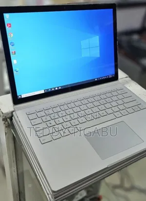 New Laptop Microsoft Surface Book 3 16GB Intel Core I7 SSD 256GB
