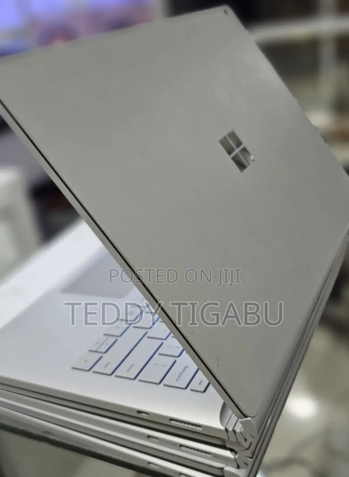 New Laptop Microsoft Surface Book 3 16GB Intel Core I7 SSD 256GB