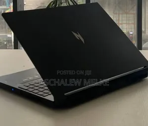 New Laptop Acer Nitro 17 16GB AMD Ryzen 5 SSD 512GB