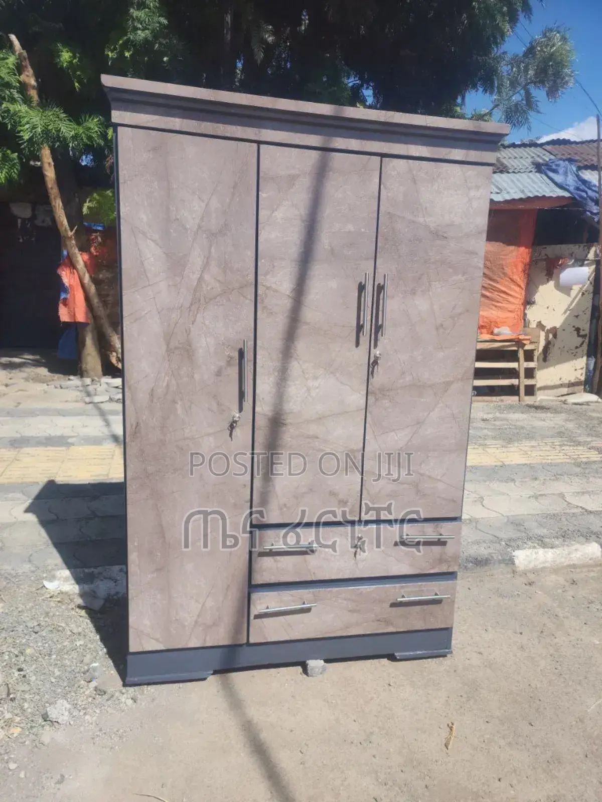 1.20 ቁምሳጥን ላምኔት 14500