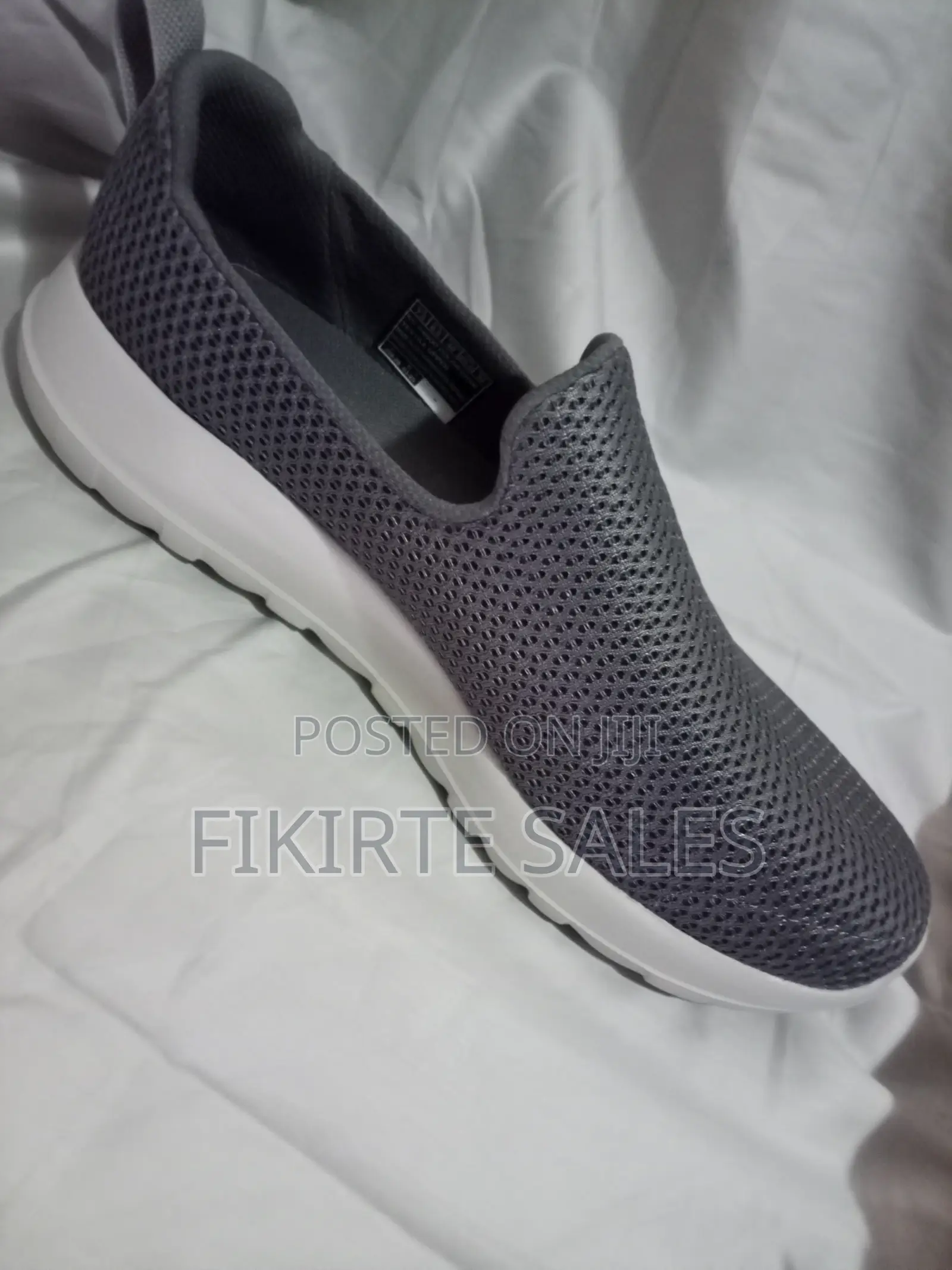 Mens Skechers Goga-Max Go-Walk Charcoal Uk6.5/Eu40 Slip-Ons