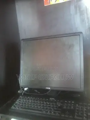 Desktop Computer Dell OptiPlex 780 2GB Intel Core 2 Quad HDD 256GB