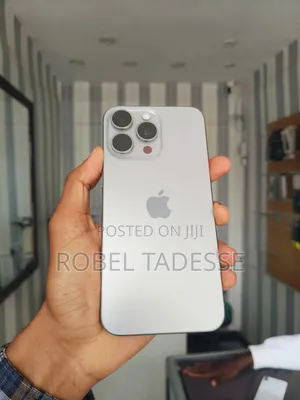 Apple iPhone 15 Pro Max 256 GB