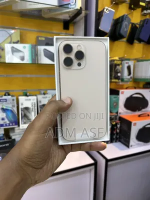 Photo - New Apple iPhone 16 Pro Max 256 GB