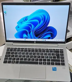 Photo - New Laptop HP 430 16GB Intel Core I3 SSD 512GB