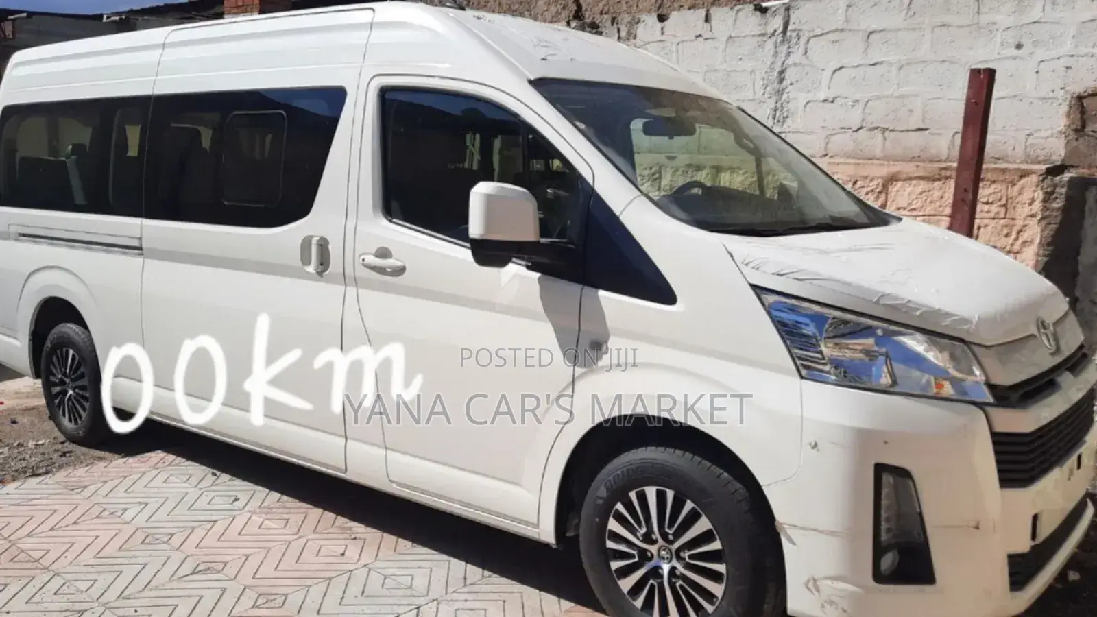 New Toyota HiAce 2023 White