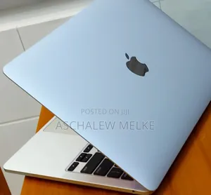 Photo - New Laptop Apple MacBook Pro M1 8GB Apple M1 SSD 512GB
