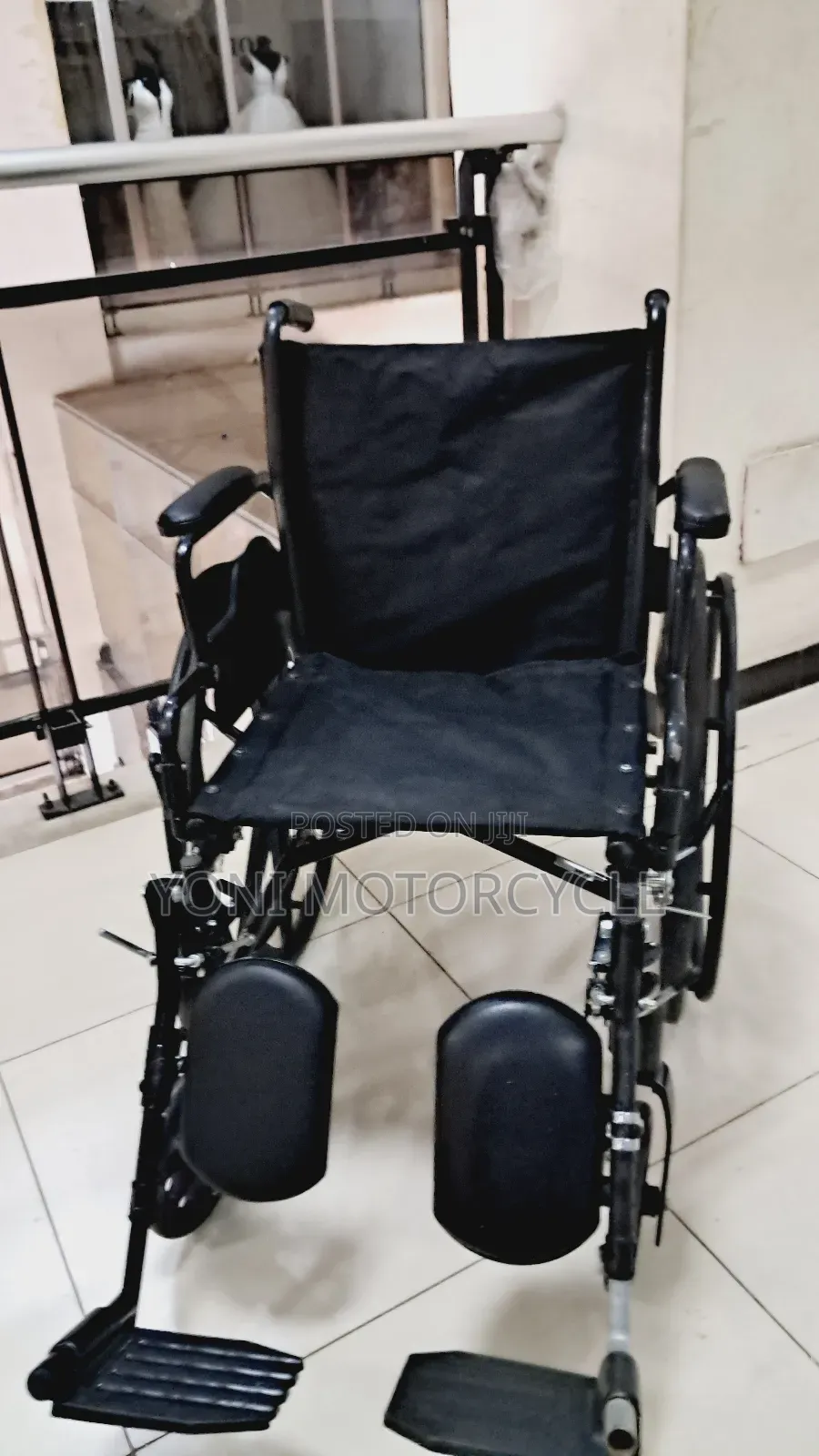 Used Wheelchair:Used 22wheelchair01