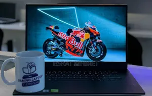 Photo - New Laptop Dell Inspiron 14 5540 16GB Intel Core I7 SSD 512GB