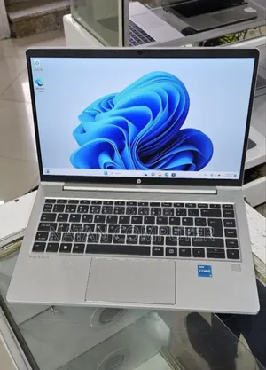 Photo - New Laptop HP ProBook 430 16GB Intel Core I3 SSD 512GB