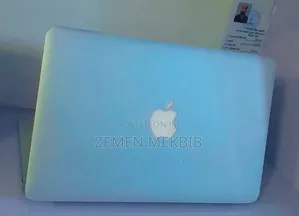 New Laptop Apple MacBook Air 2013 4GB Intel Core I5 SSD 256GB