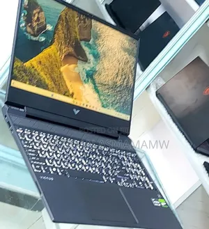 New Laptop HP Victus 15 8GB AMD Ryzen 5 SSD 512GB