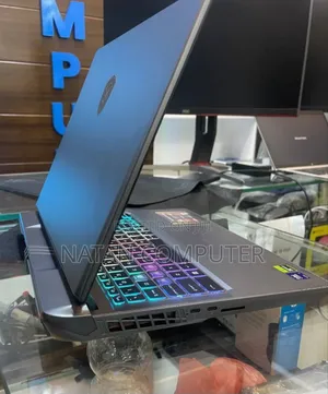 New Laptop MSI Vector GP66HX 12UGS 16GB Intel Core Ultra 7 SSD 1T