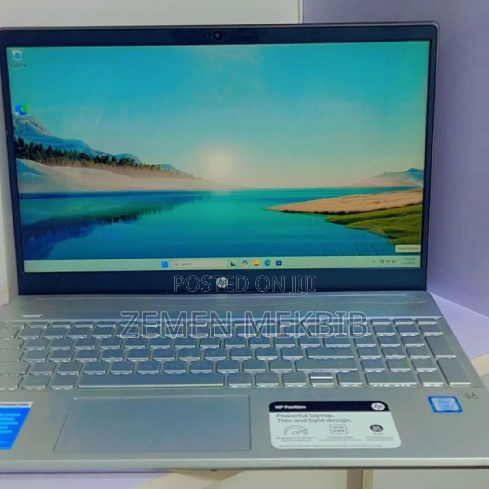 New Laptop HP Pavilion 15 8GB Intel Core I7 SSD 256GB