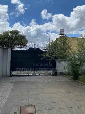 Furnished 2bdrm Apartment in Apartment, Yeka for rent