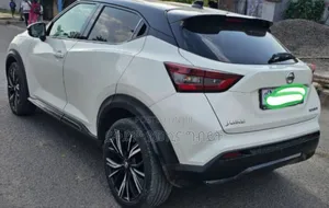 Nissan Juke 2021 White