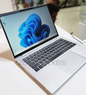 Photo - New Laptop HP EliteBook 840 G8 16GB Intel Core I7 SSD 512GB