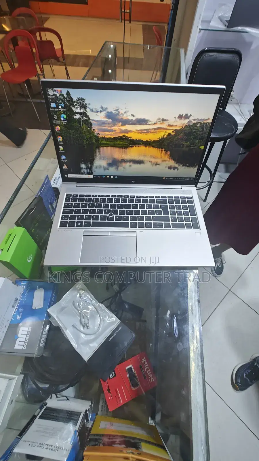 New Laptop HP EliteBook 840 G8 16GB Intel Core I7 SSD 512GB