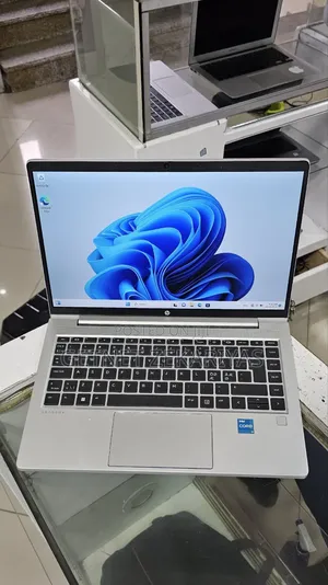 Photo - New Laptop HP ProBook 430 16GB Intel Core I3 SSD 512GB