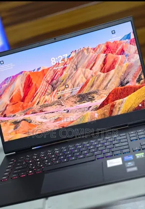 New Laptop HP Omen 17 16GB Intel Core I7 SSD 512GB