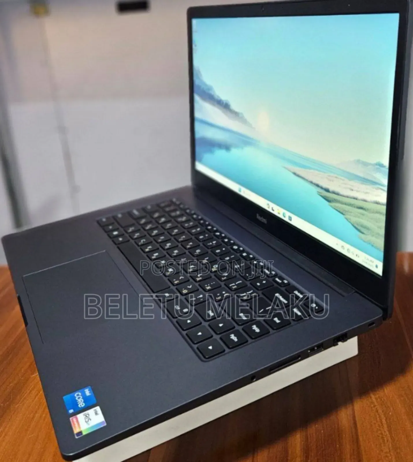 New Laptop 8GB Intel Core I5 SSD 512GB