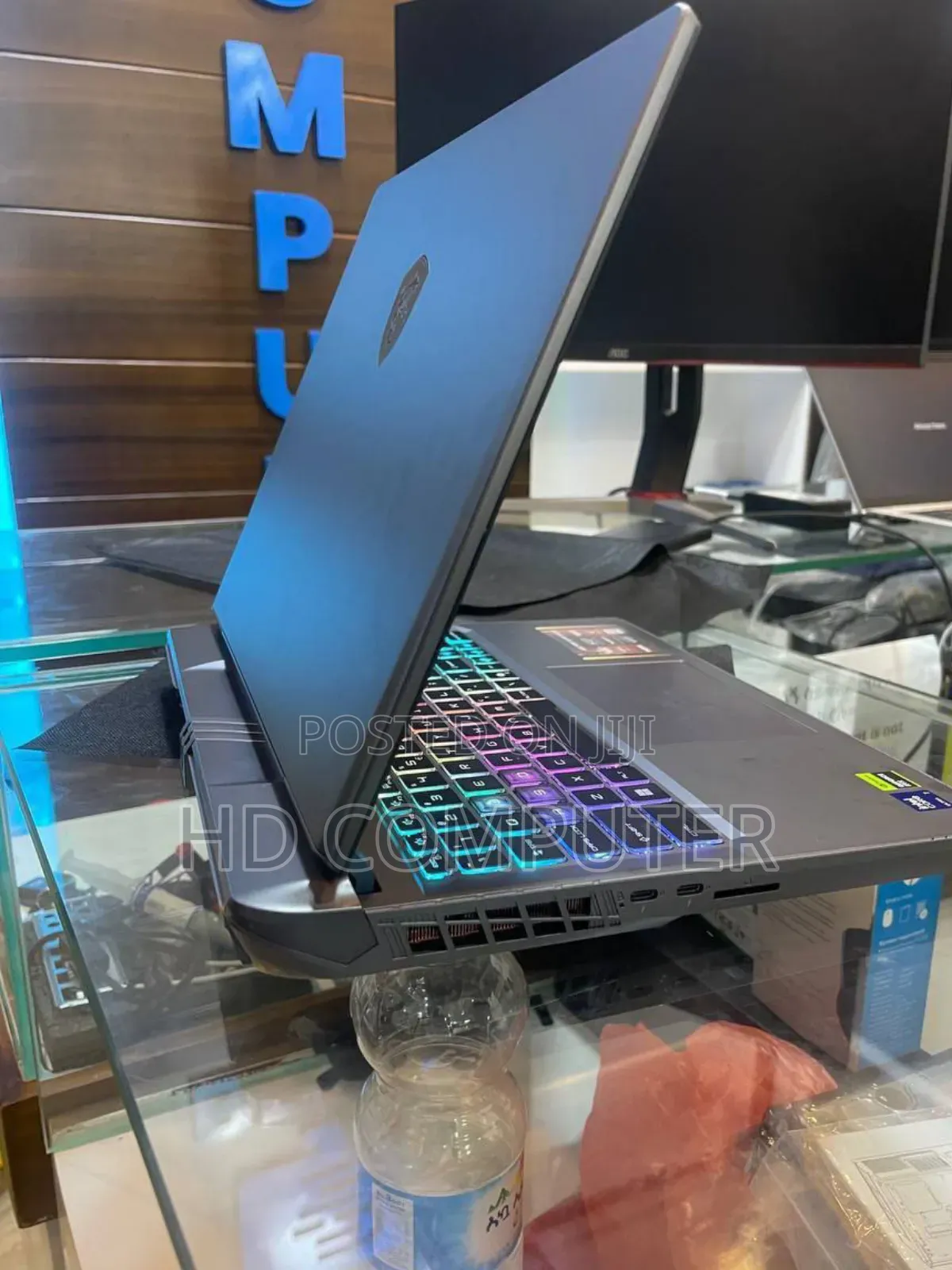 New Laptop MSI 16GB Intel Core Ultra 7 SSD 1T