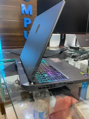 New Laptop MSI 16GB Intel Core Ultra 7 SSD 1T