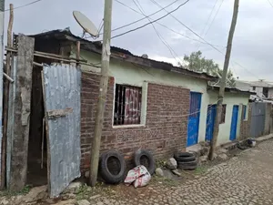 2bdrm House in Akaky Kaliti for sale