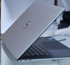 New Laptop Dell XPS 15 16GB Intel Core I7 SSD 1T