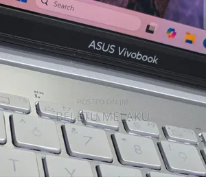 New Laptop Asus VivoBook 15 X505BA 16GB Intel Core I7 SSD 512GB