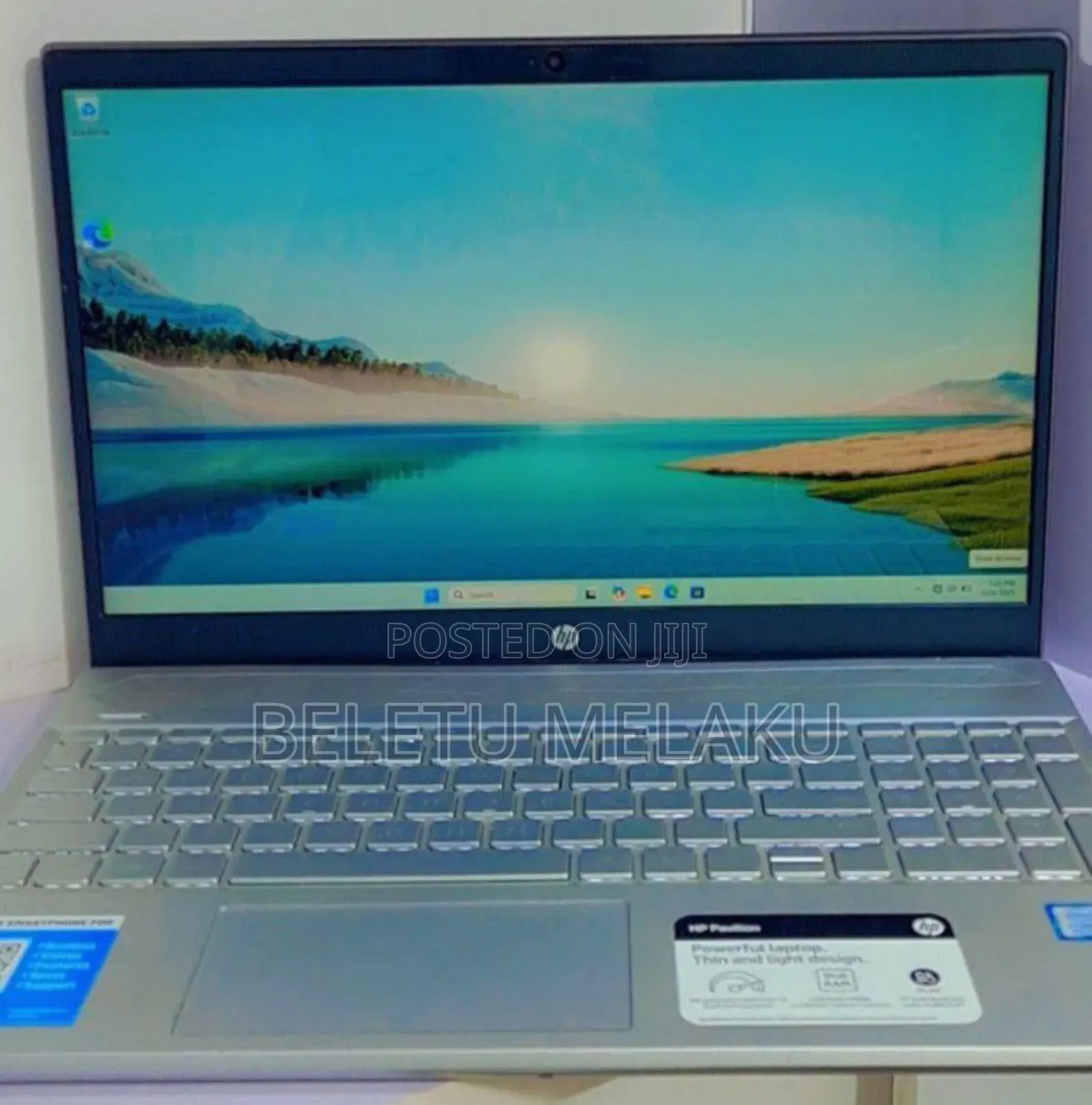 New Laptop HP Pavilion 15 8GB Intel Core I7 SSD 256GB